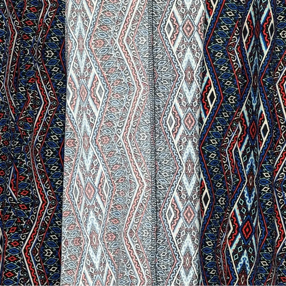 French Laundry 1X Cardigan Sweater Blue Red Geometric 3/4 Sleeve Open Stretch - Picture 3 of 7